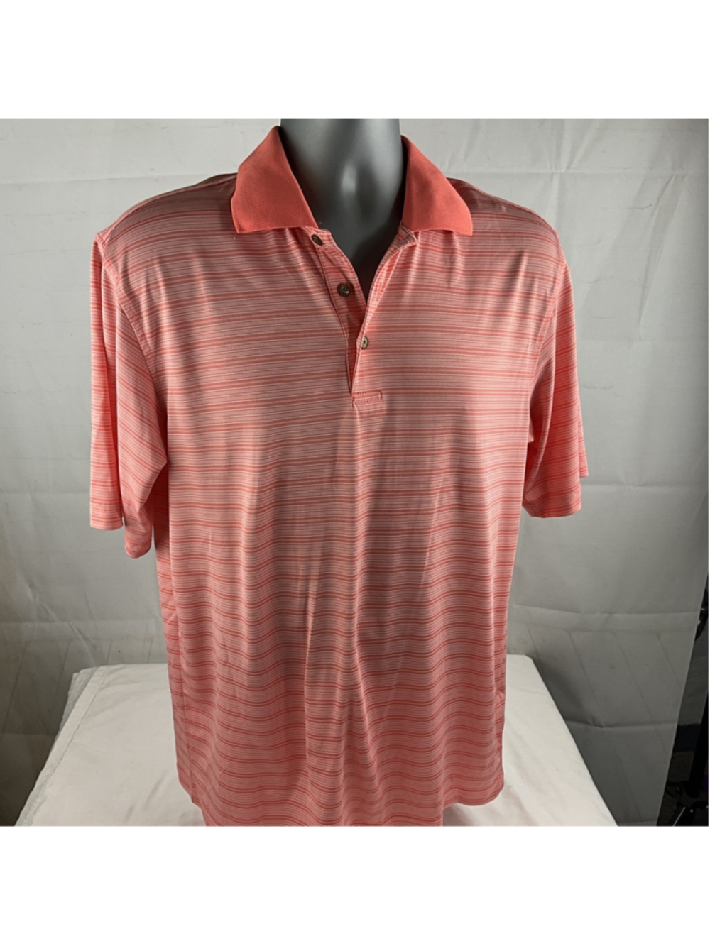 Pebble Beach Performance Golf Polo Peach Striped Shirt Men’s Size Medium